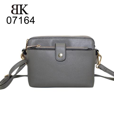Wholesale Grey multipocket shoulder bags for women