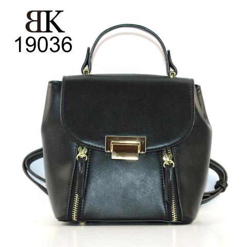 Black pu leather double zippers backpack on wholesale