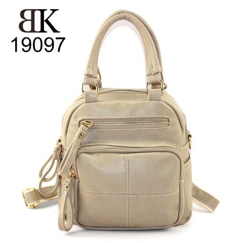 Popular large capacity practical multi-functional laisure backpack for women